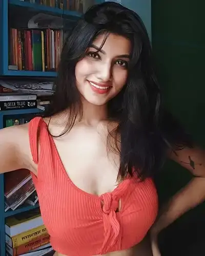 Naginimora Call Girl