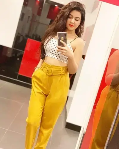 Naginimora Escort